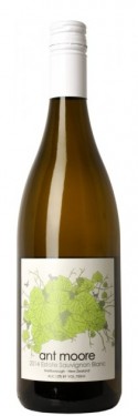 ant_moore_2014_estate_sauv_blanc